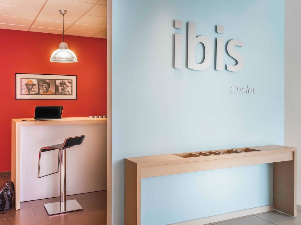 Ibis Cholet 4/36