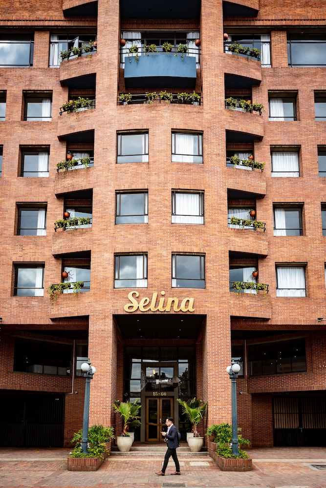 Selina Chapinero Bogota 1/76