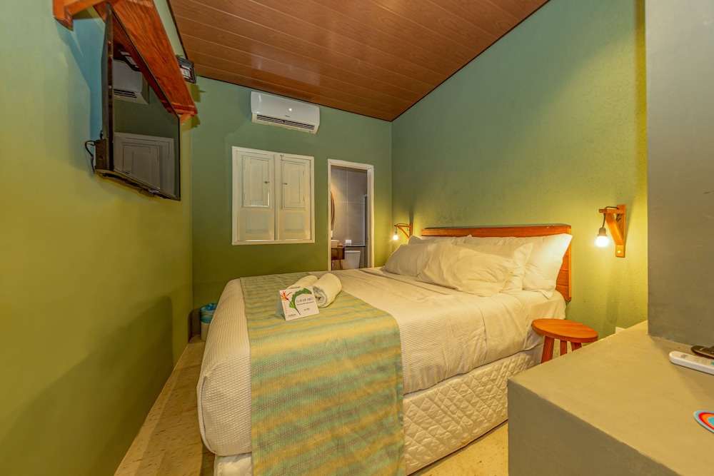 STANDARD, TWIN BEDS