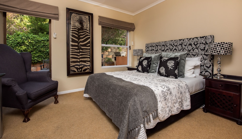 Whaleview Manor Guesthouse 12/43