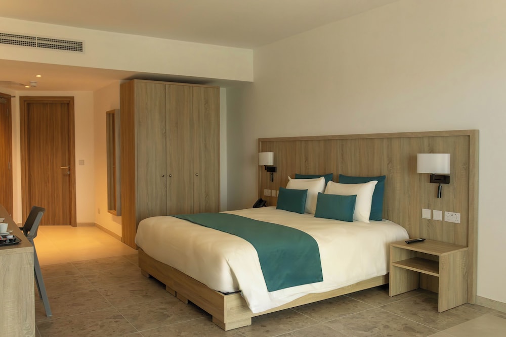 Superior, Double or Twin Bed, Country View