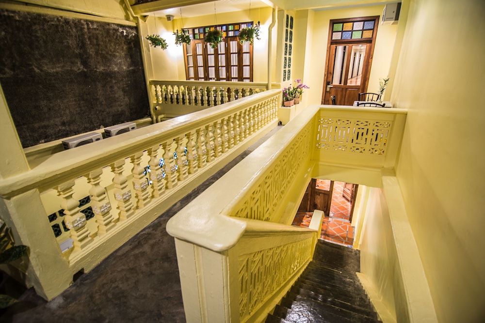 WOO Gallery & Boutique hotel 41/42