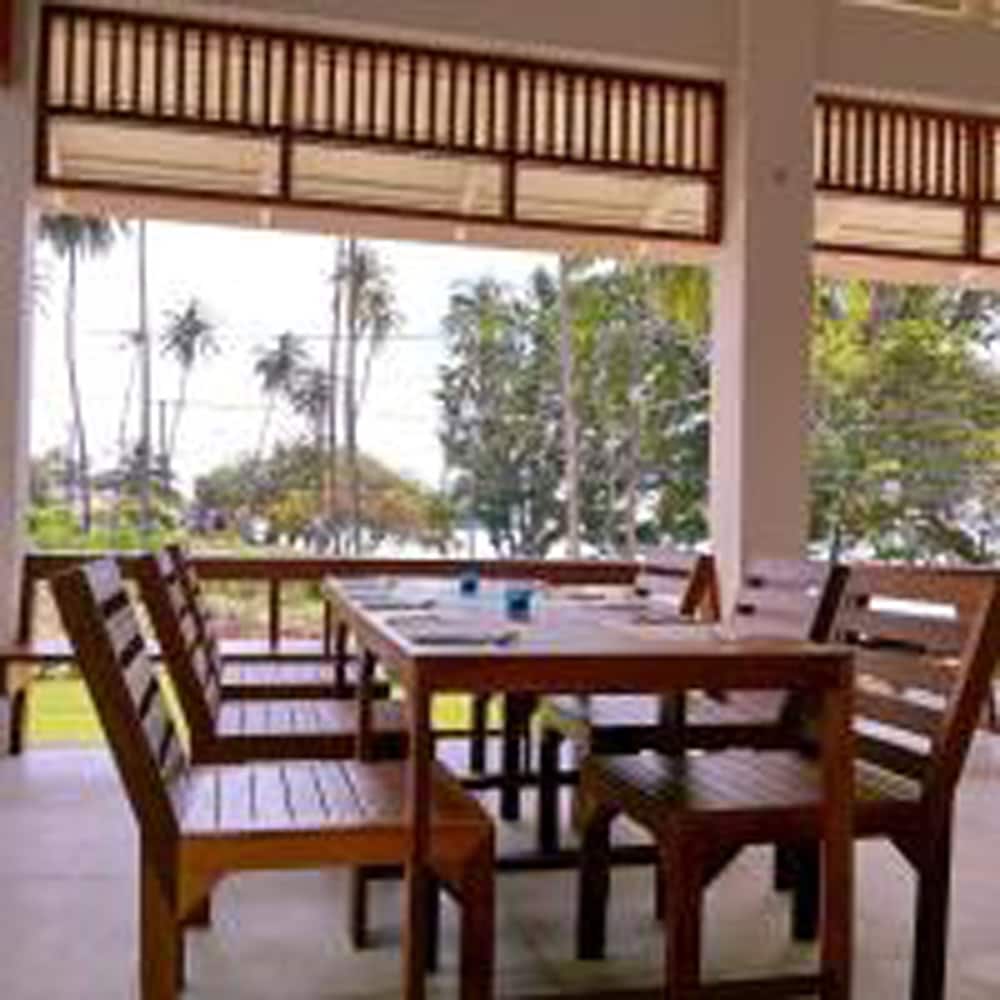 Isle Beach Resort 39/65