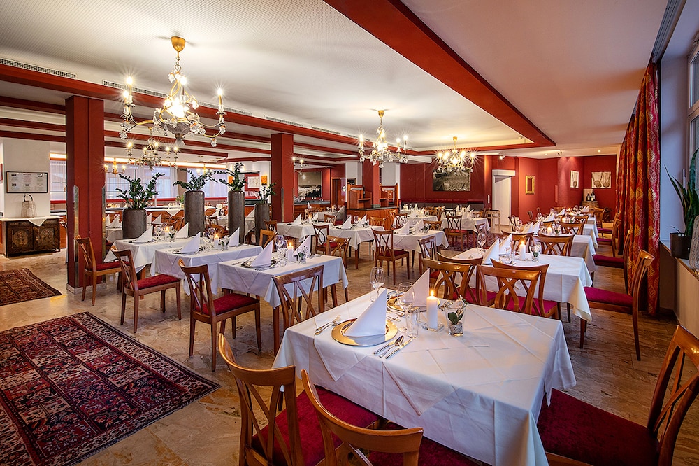 Hotel Latini 58/75