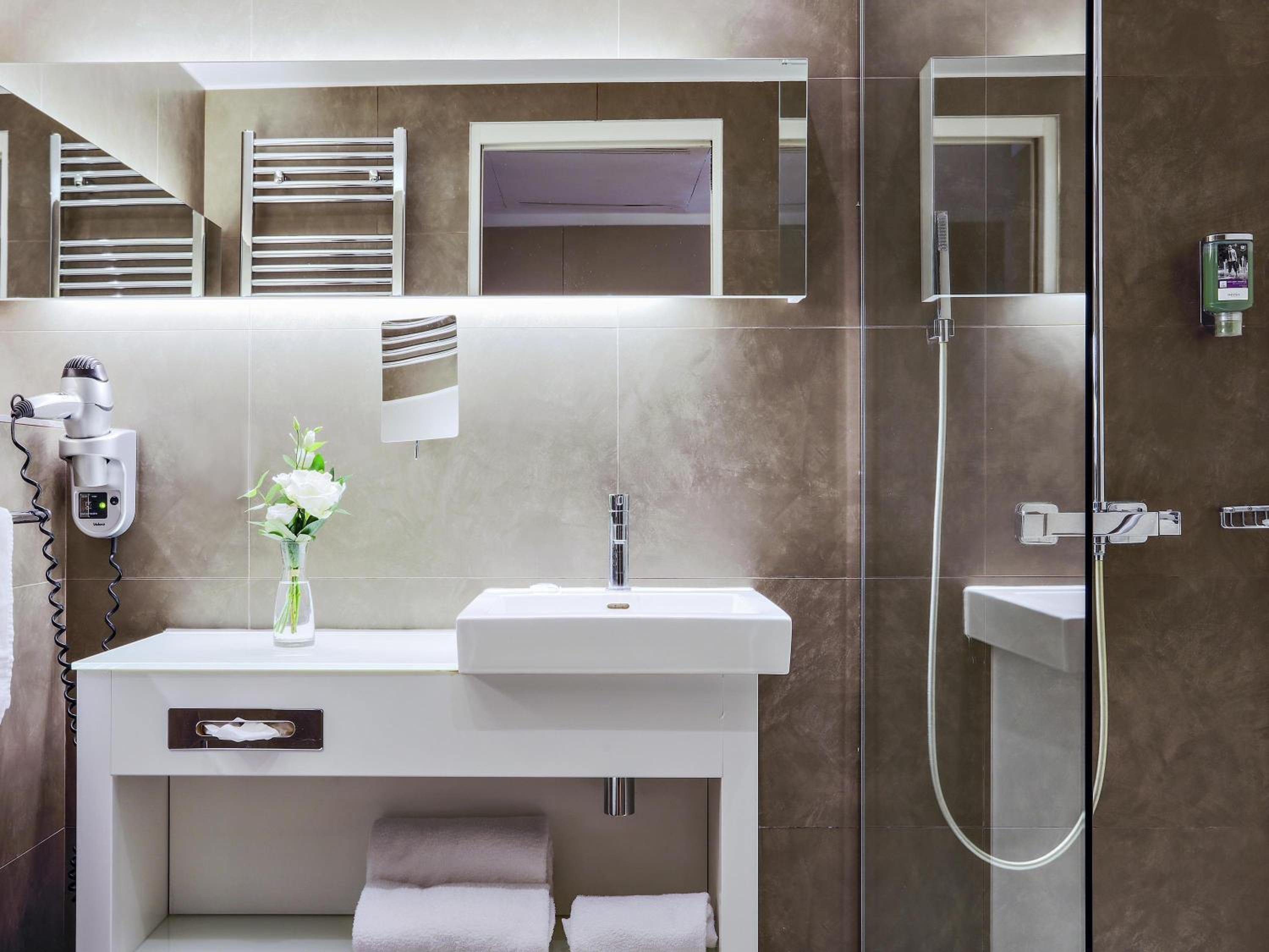 غرفة كلاسيكية بسرير كوين، Mercure Paris Vaugirard Porte de Versailles 6/7
