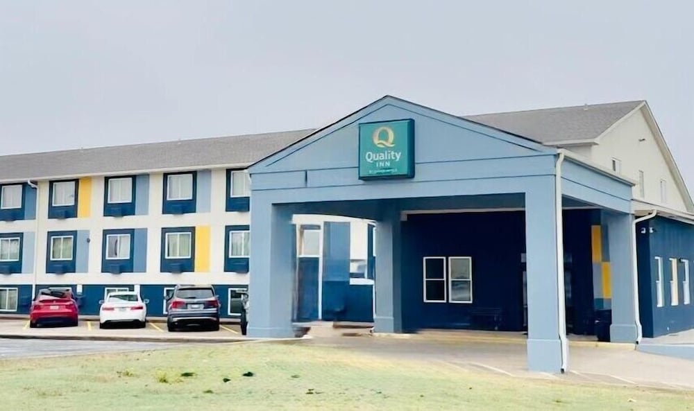 Quality Inn Ponca City 42/50