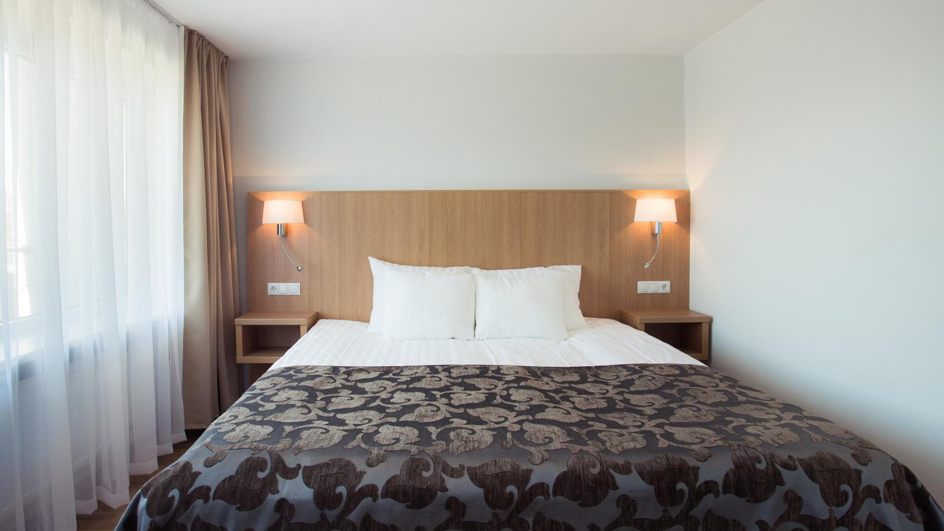 Family Suite, City View, Balcony