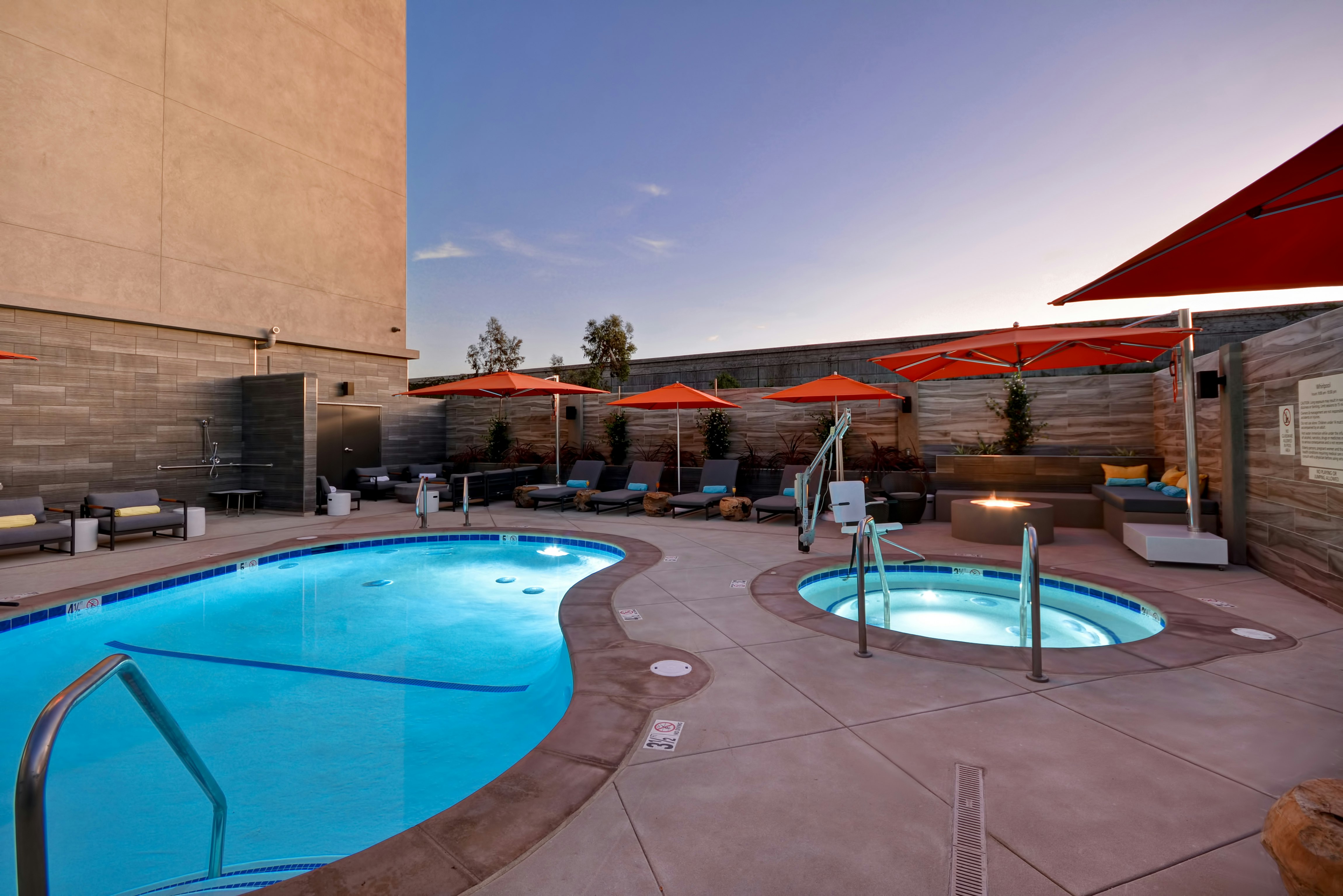 Hampton Inn And Suites Los Angeles Burbank Airport 25/42
