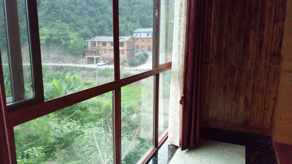 One Step To Heaven Inn 32/50