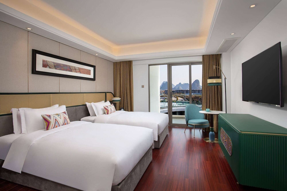 SUPERIOR, TWIN BEDS