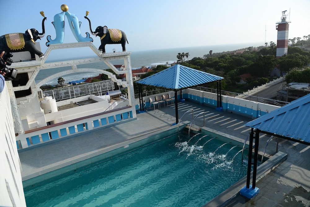 Hotel Tri Sea 23/24