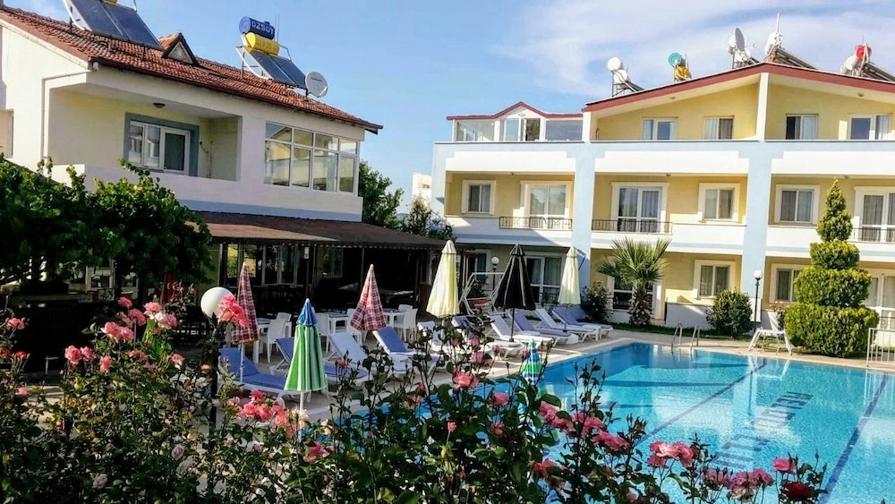 Melodi Club Hotel 6/45