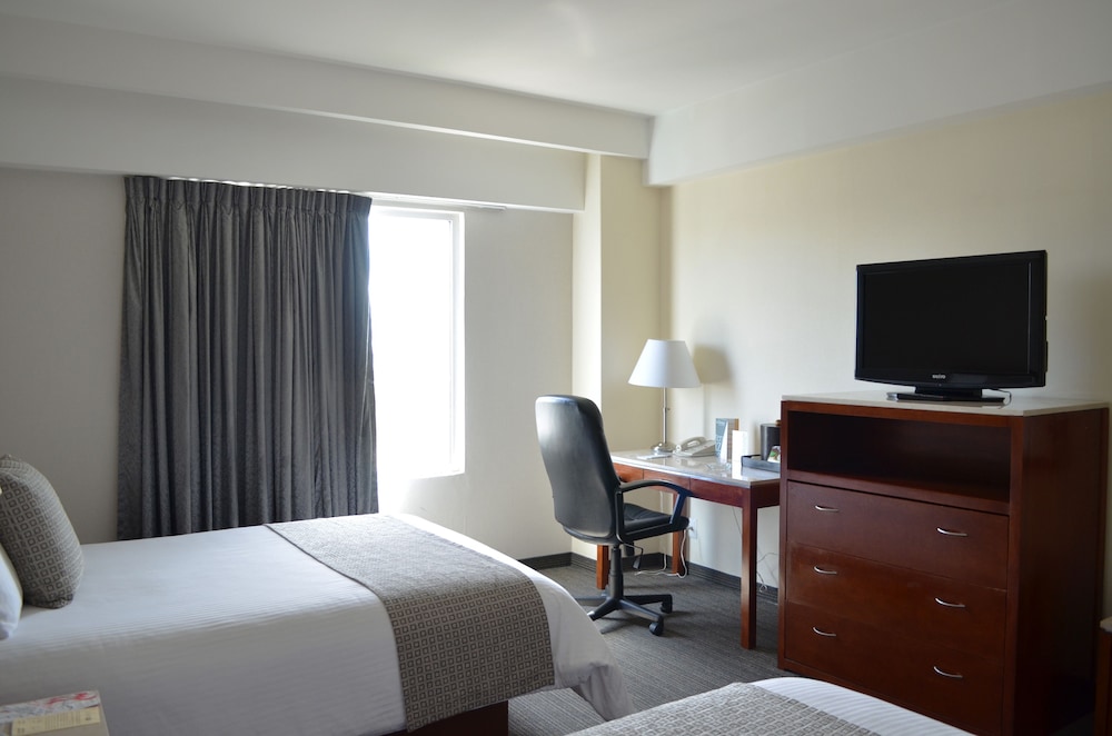 Casa Inn Celaya 28/68