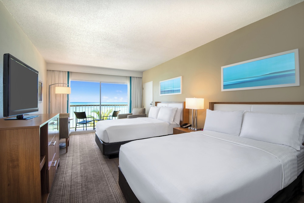 Standard, 2 Double Beds, Ocean Front