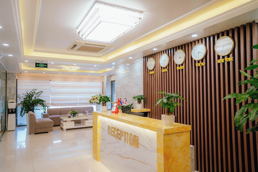 Rosarian Hotel 5/40