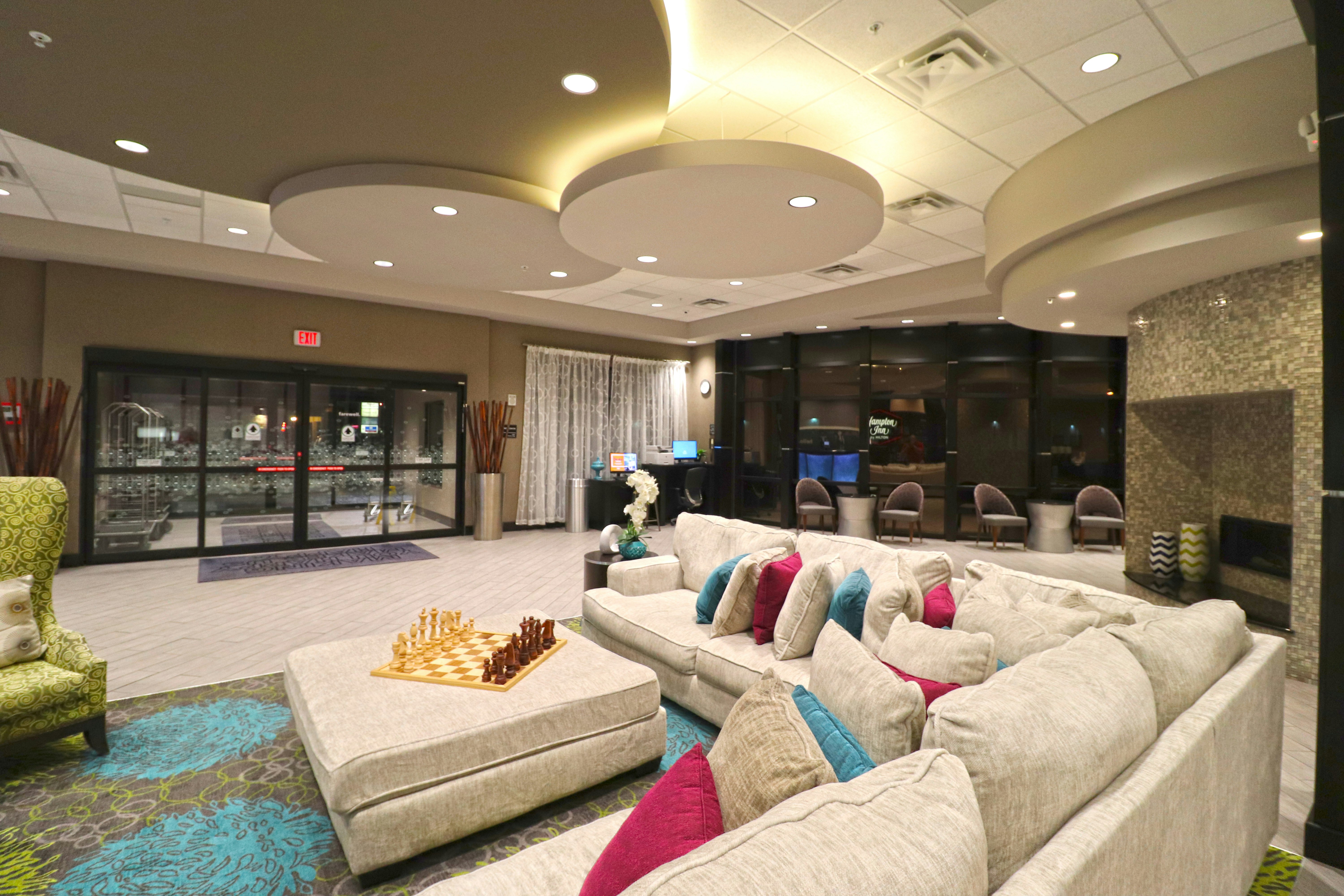 Hampton Inn Kearney 44/57