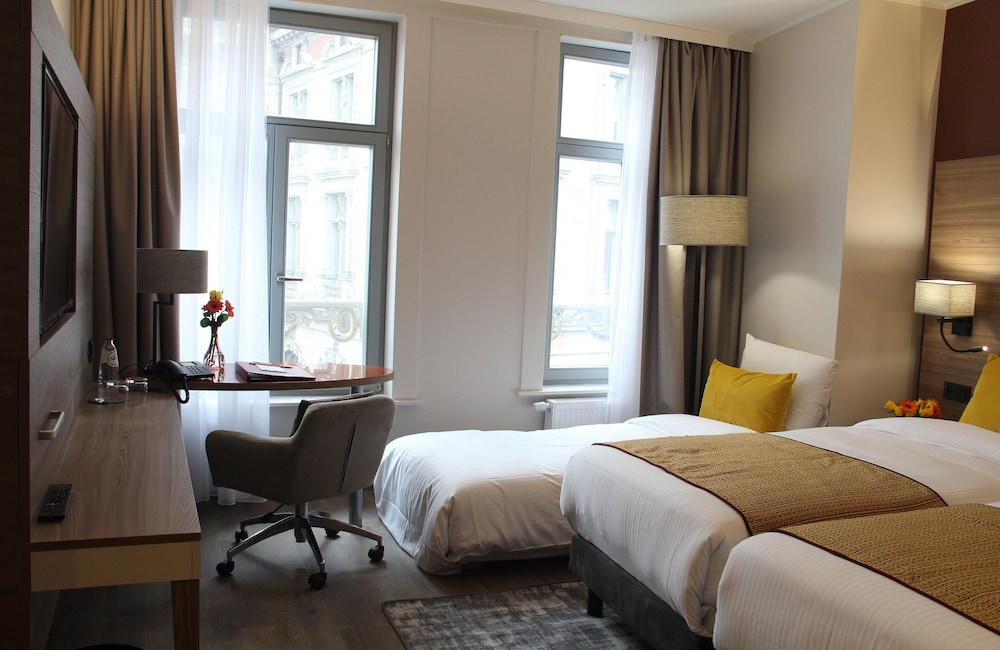 غرفة كومفورت ثلاثية، Leonardo Hotel Antwerp 2/7