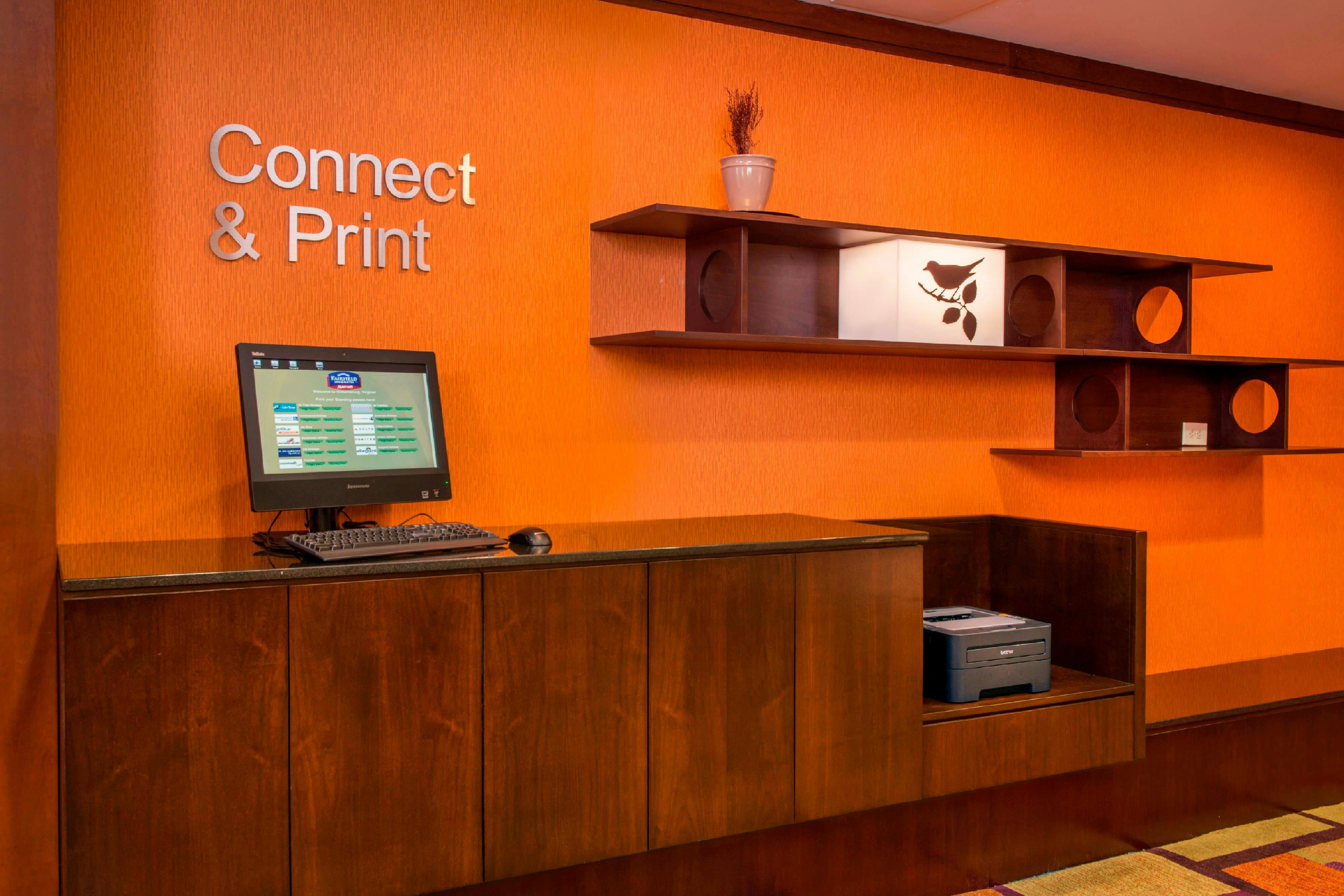 Fairfield Inn Suites By Marriott Williamsburg 43/44