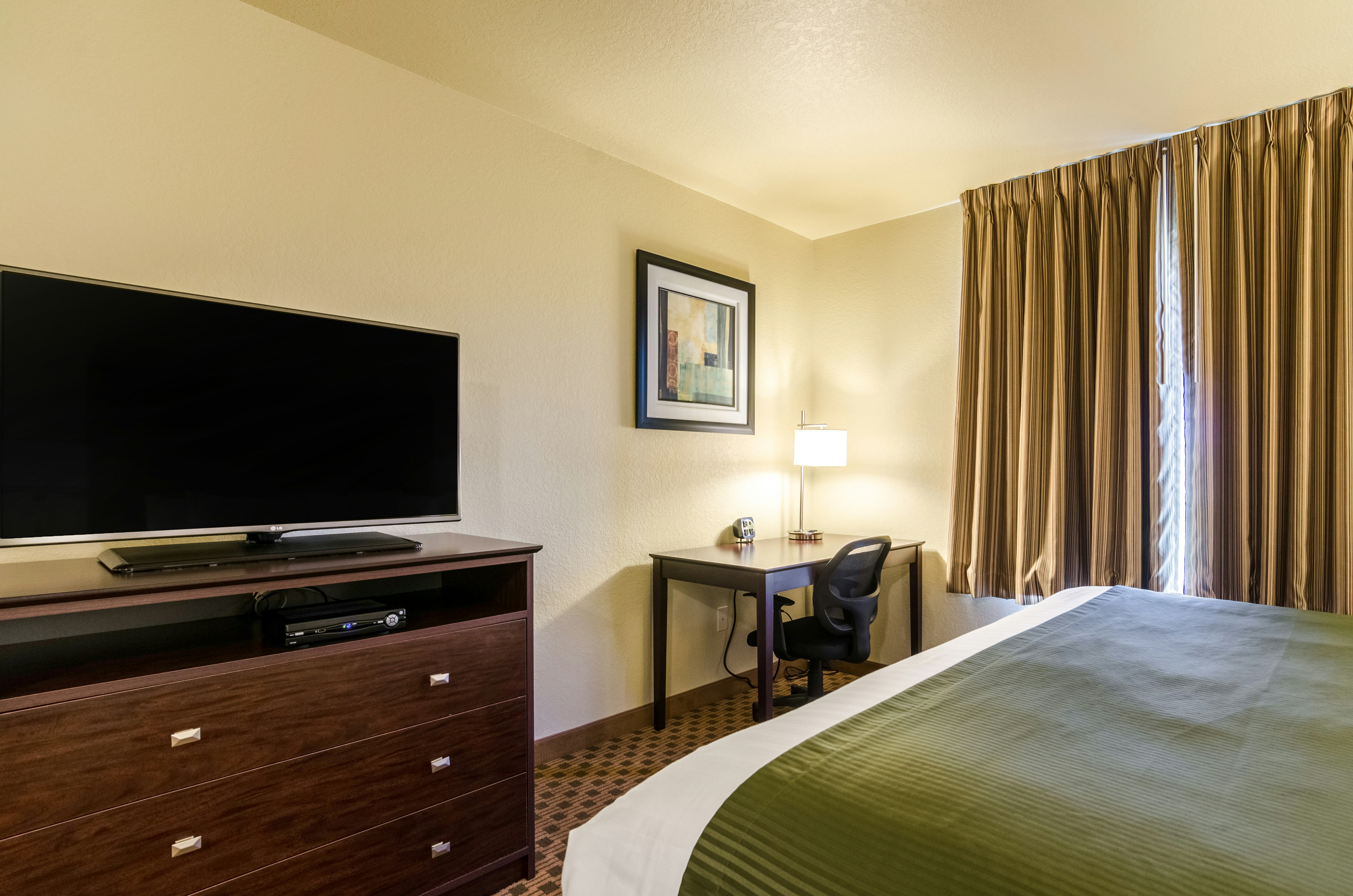 Cobblestone Inn and Suites Cambridge 15/38