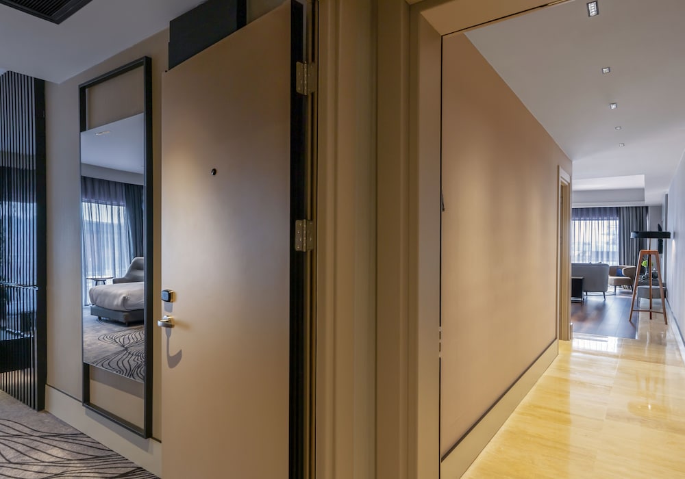 Crowne Plaza Istanbul Tuzla Viaport Marina 25/82