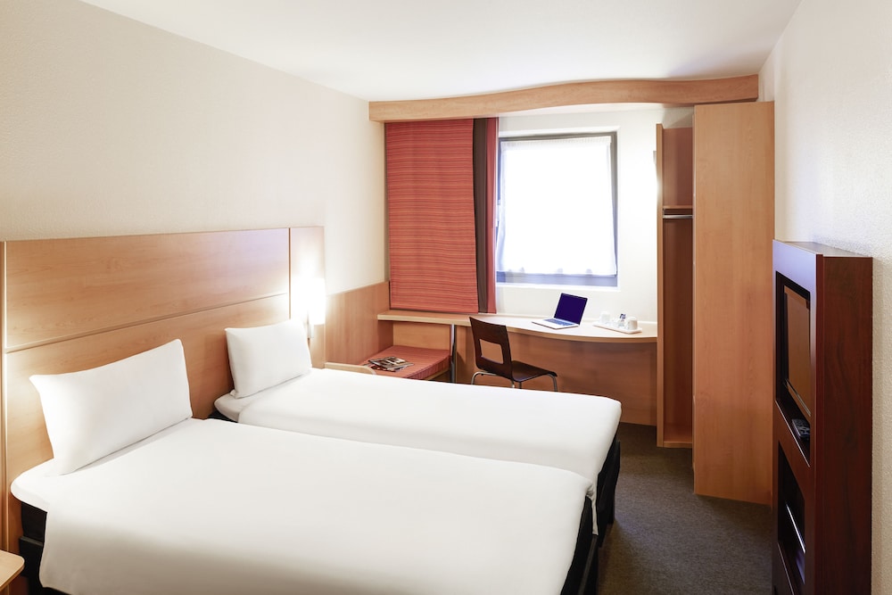 ibis Carlisle City Centre 15/65