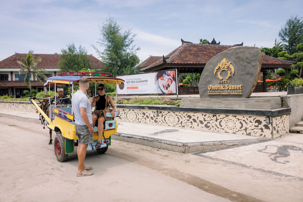 Hotel Ombak Sunset 62/72