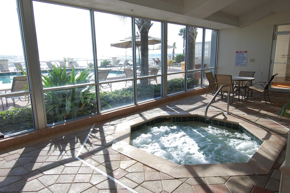 Daytona Beach Resort Conference Center 26/55