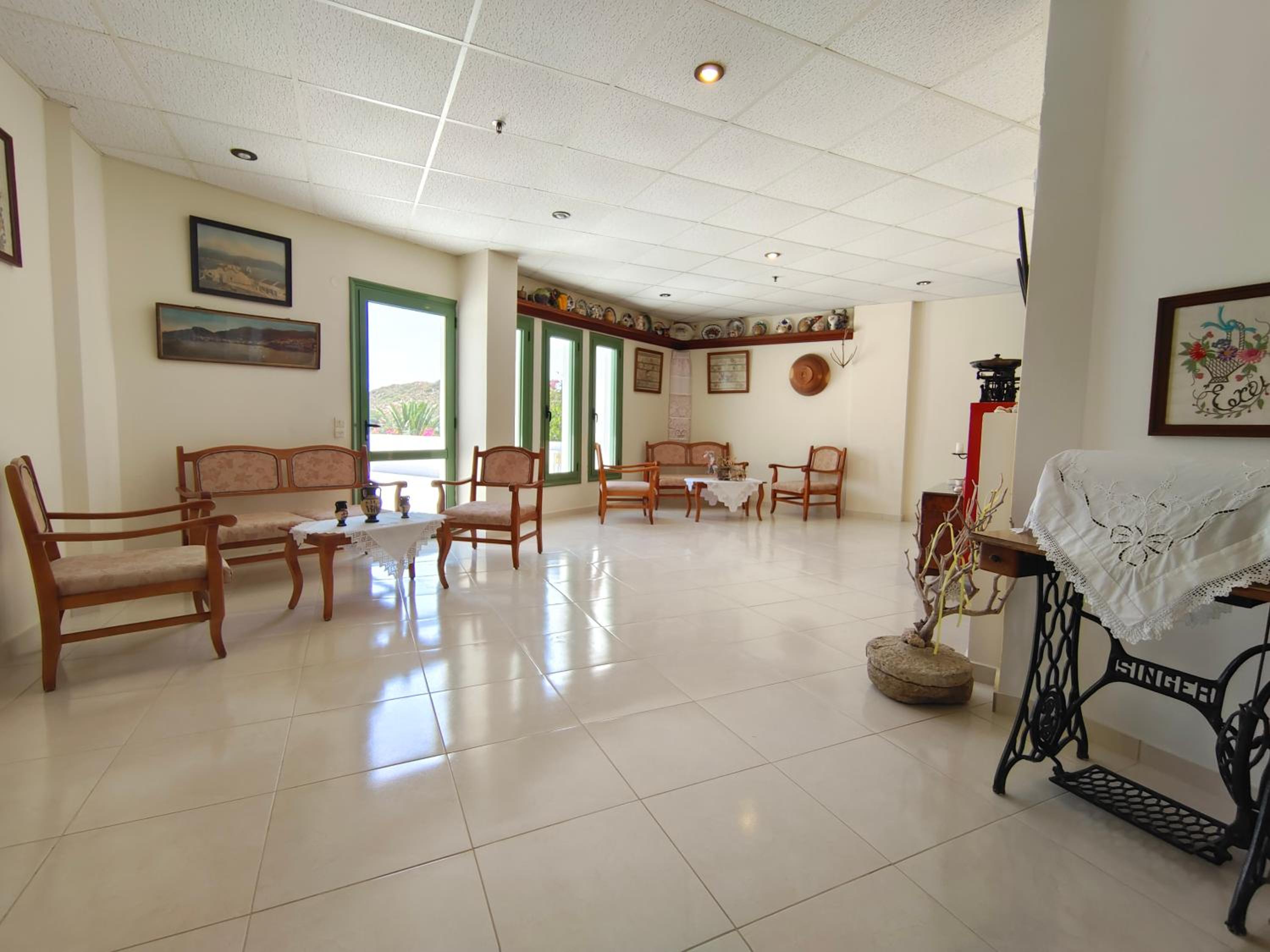 Alex Luxury Apartments and Studios 38/60