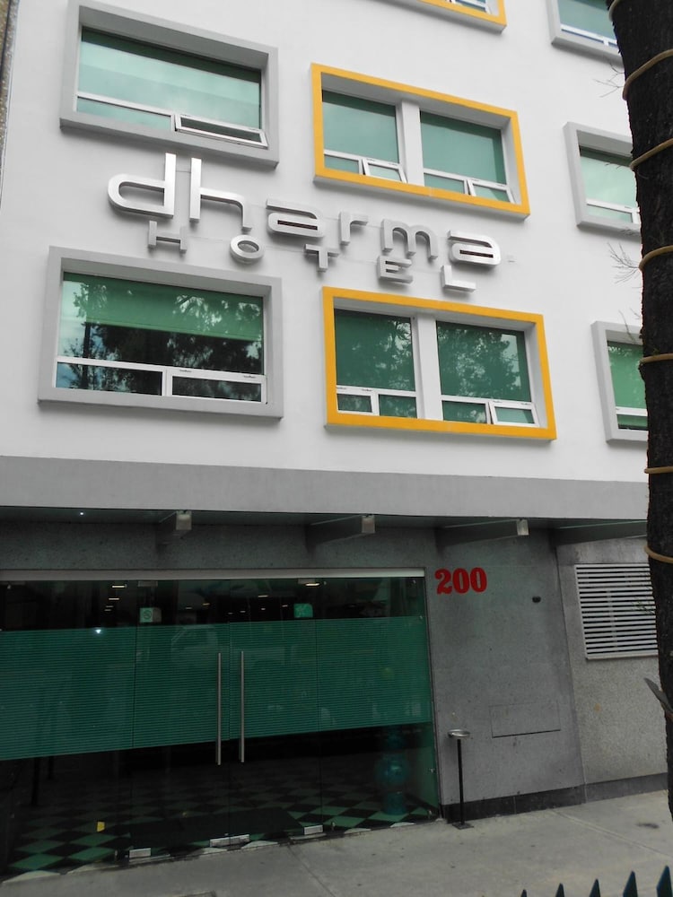 Hotel Dharma photo1
