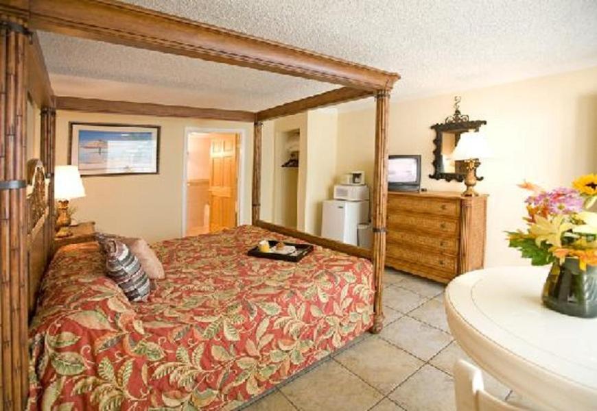 Aqua Beach Hotel 8/50