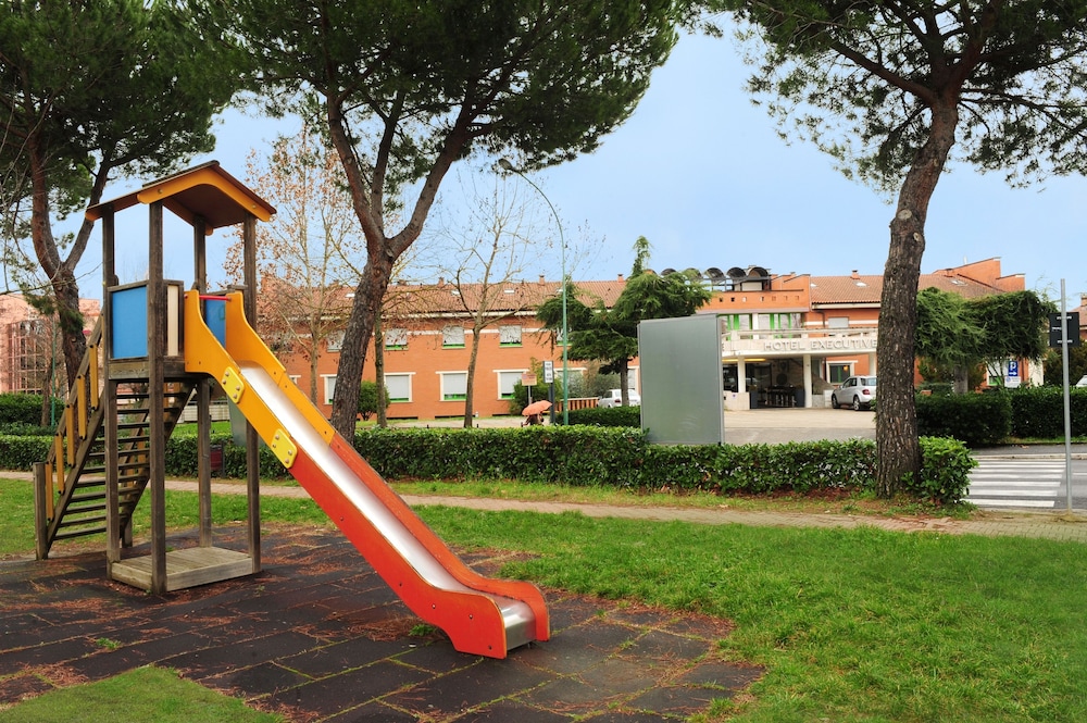 Executive Siena 39/42