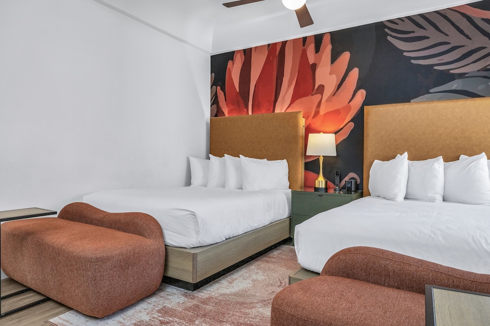 ROOM, 2 DOUBLE BEDS