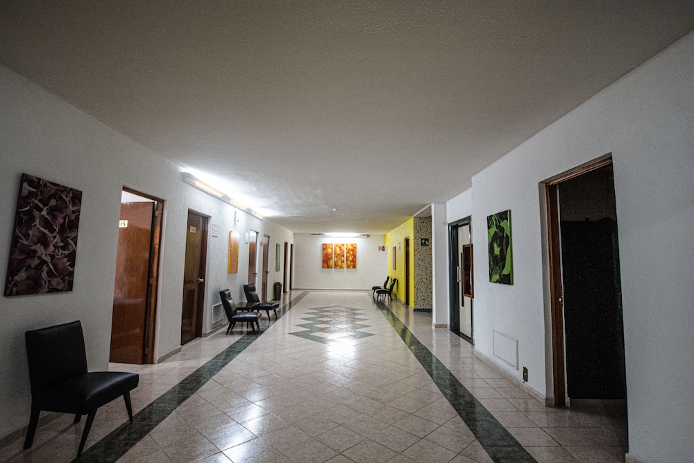 Hotel Palacio 42/57