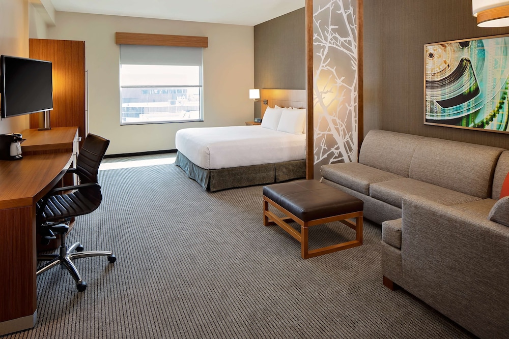 Hyatt Place Glendale/Los Angeles 48/55