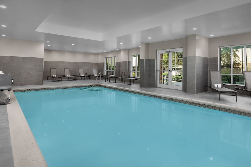 swimming pool spa