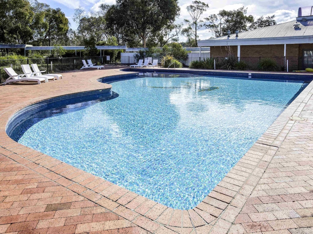 Ibis Styles Canberra Eaglehawk 38/65