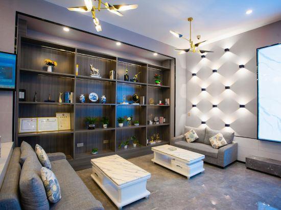 7 Days Inn (Chengdu Guanghua Avenue Metro Station) 13/13