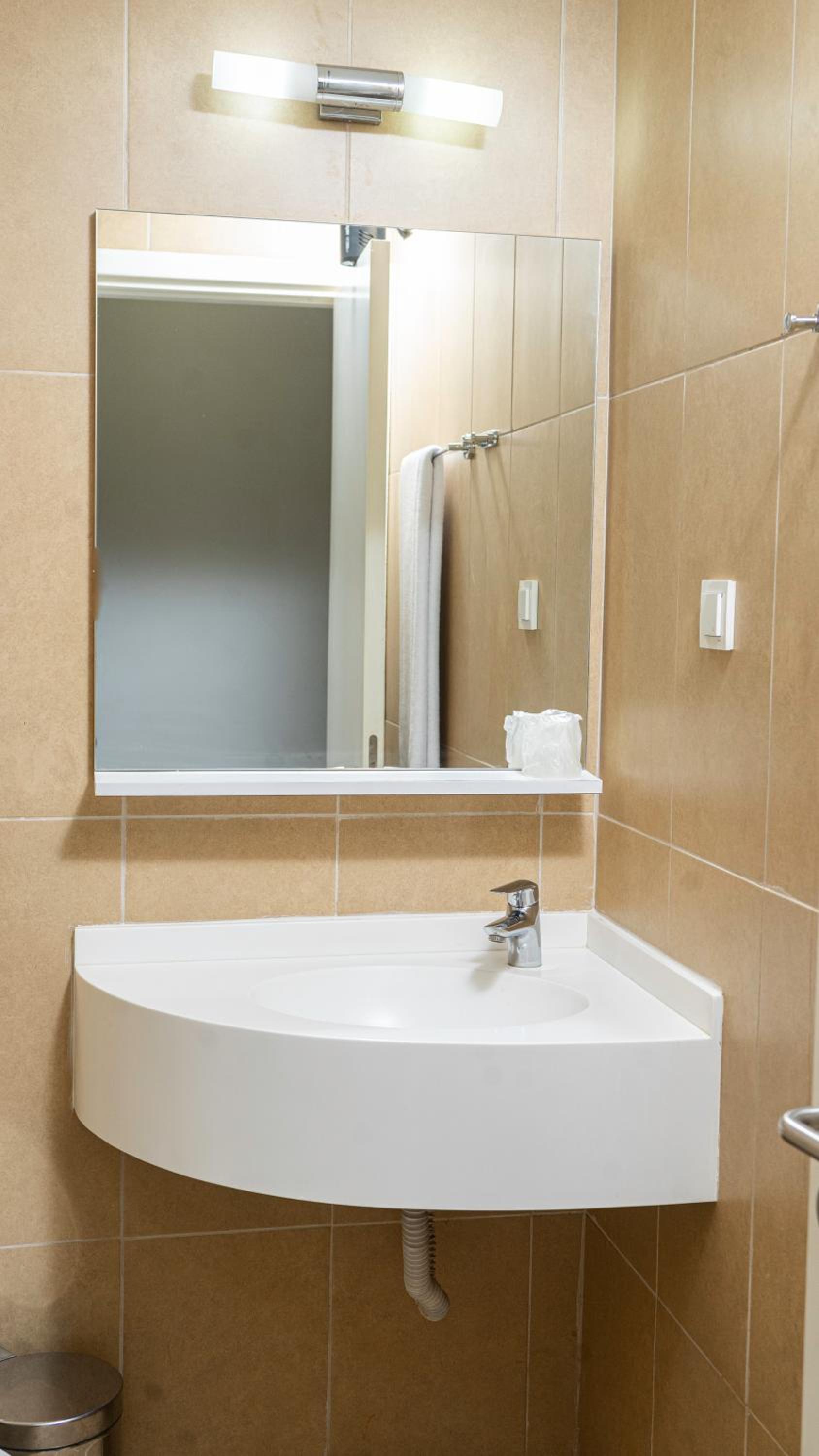 Dunia Hotel Bamako ACI 2000 23/24