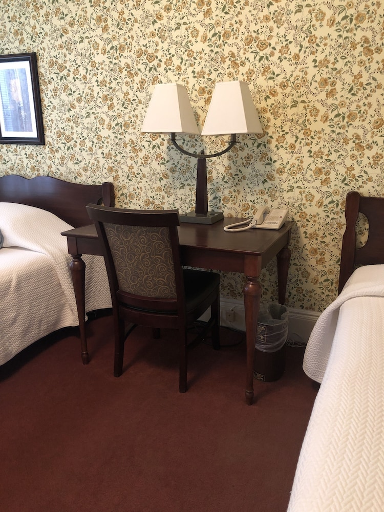 Hotel Coolidge 43/50