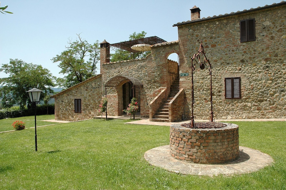 Fattoria Casabianca 46/50