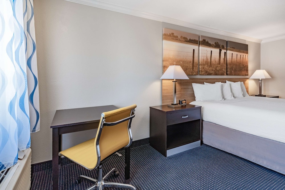 Days Inn By Wyndham Winnemucca 32/56