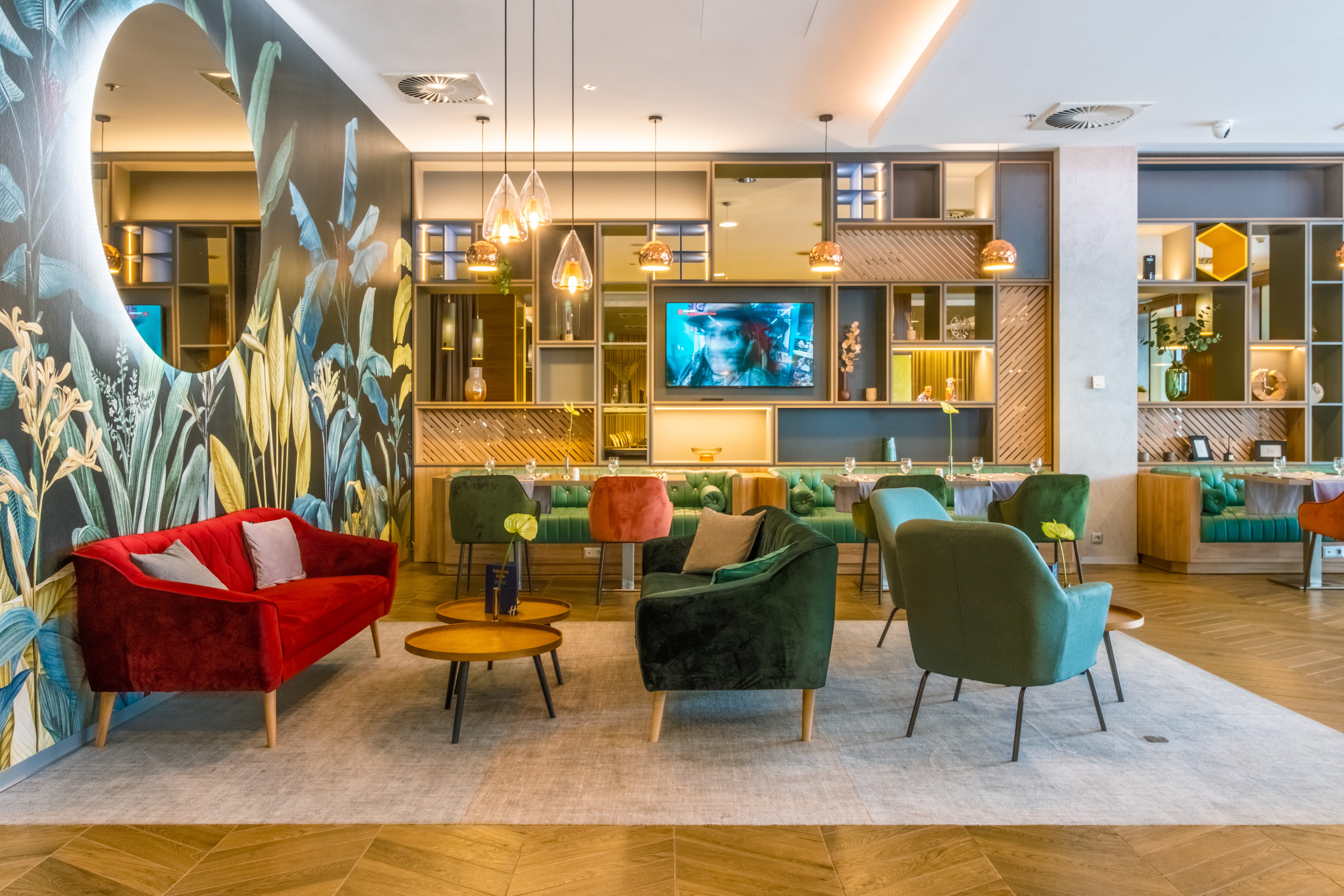 HOLIDAY INN ZILINA 52/78