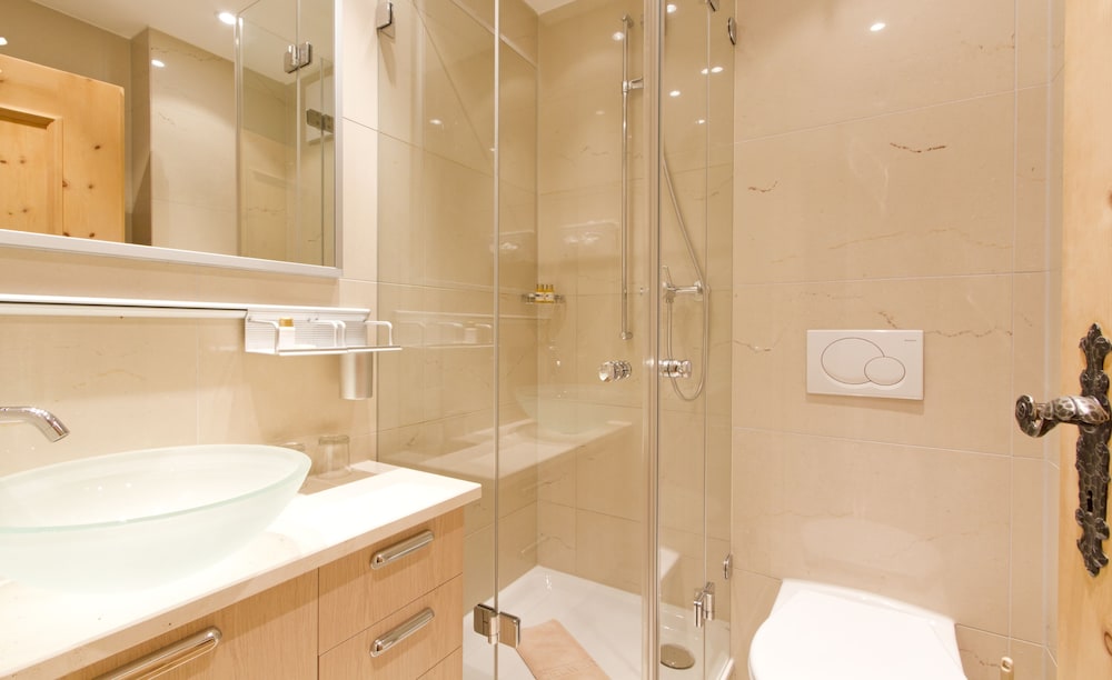 Edelweiss Swiss Quality Hotel 45/48