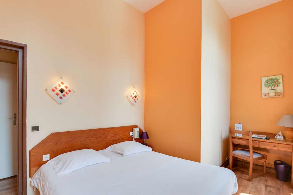 HOTEL NOTRE DAME 6/47