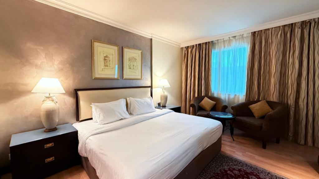 Super, Deluxe, Family, 2 Double Beds