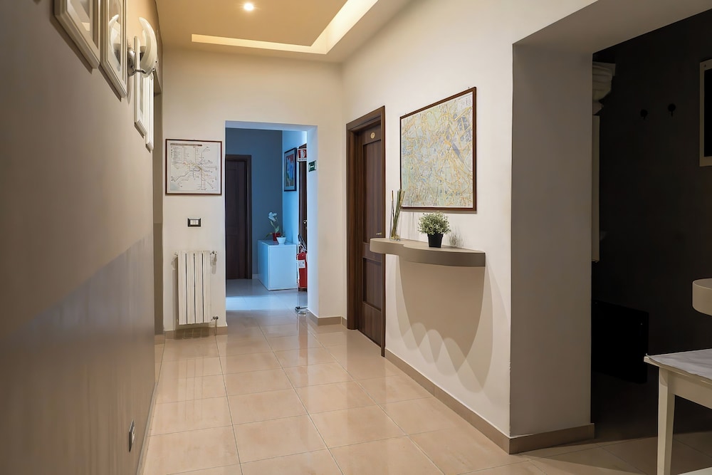 Borguese Executive Suites 3/30