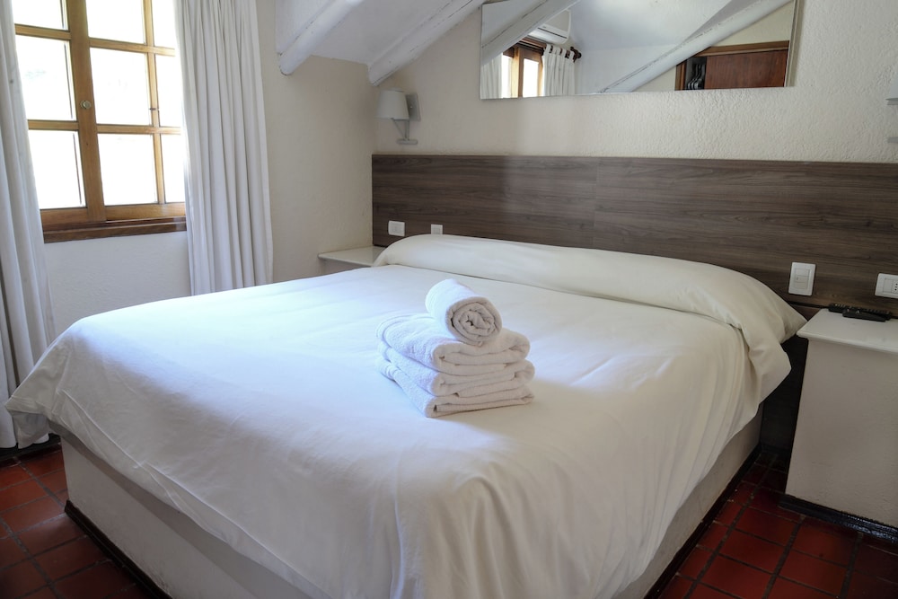 Royal, Sextuple, Single Bed, Sofa