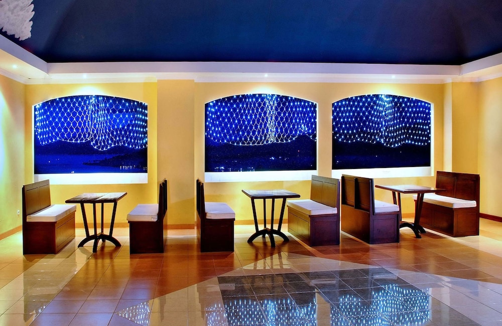 Aston Niu Manokwari Hotel & Conference Center 18/33