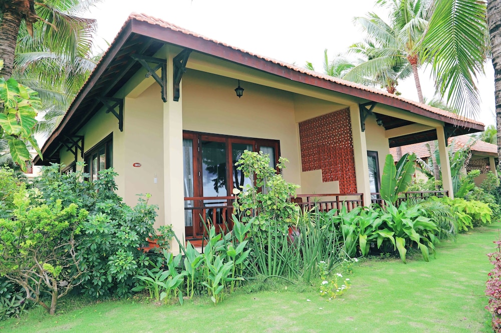 Sunny Beach Resort and Spa in PHAN THIET
