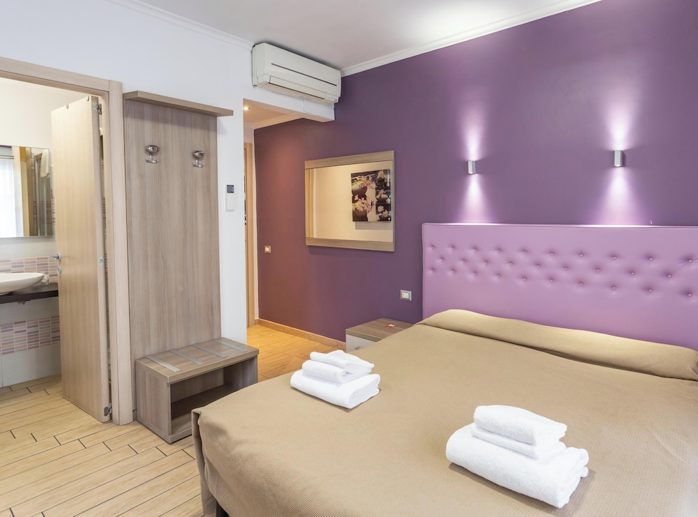 Hotiday Room Collection - Rome Barberini 18/49